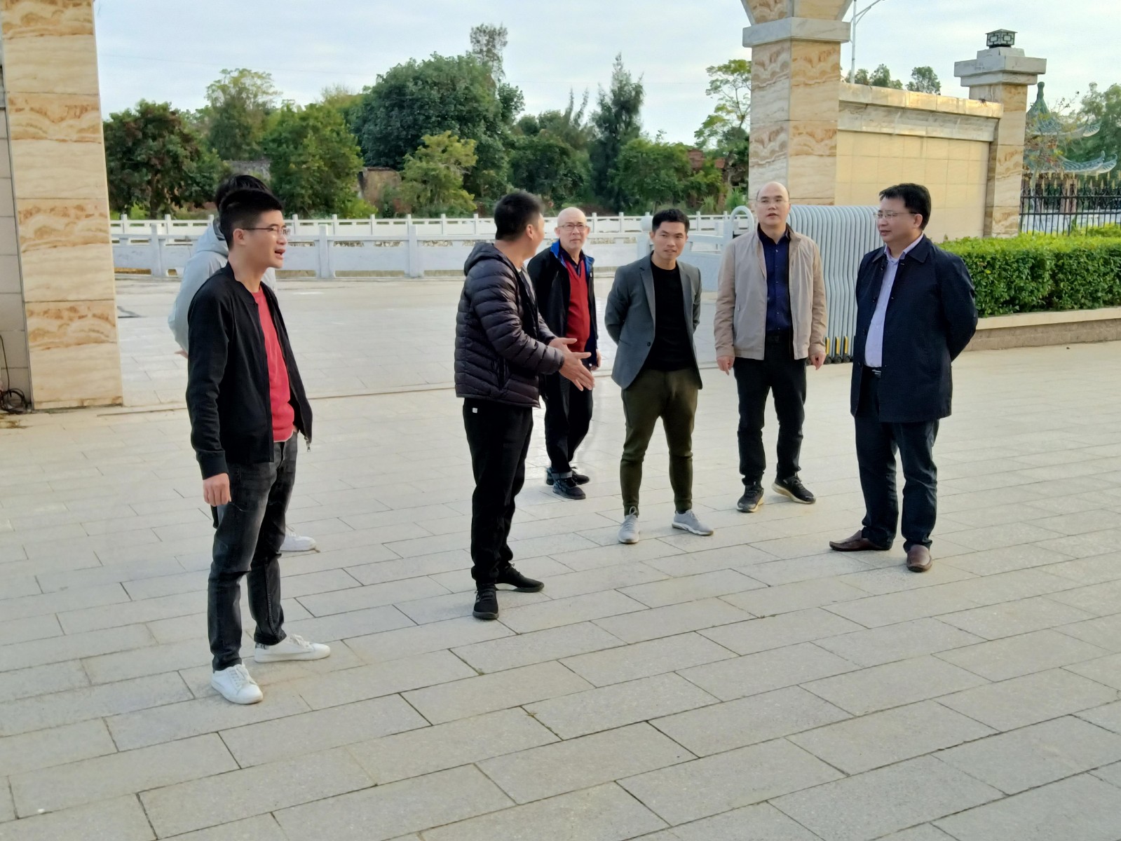 1640601192857736.jpg 1640601192857736.jpg