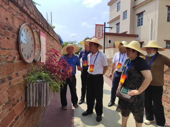 1714275637346189.png 搭建为民“连心桥”_服务群众零距离1138.png