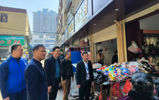 黄坡镇人大：人大代表一线履职  助力把好“安全关”141.png