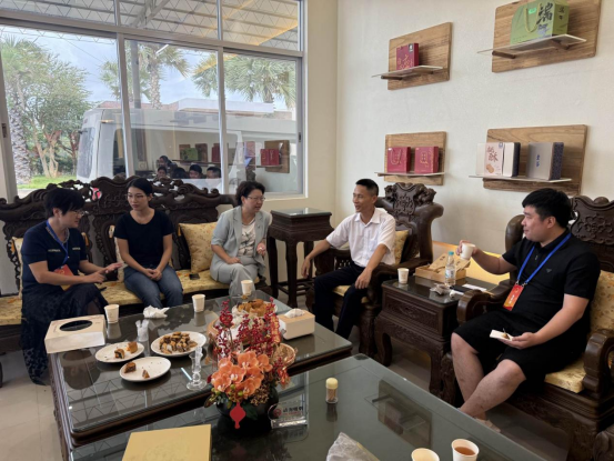 1753329345173533.png 【代表主题活动】李伟文率驻吴湛江市人大代表深入浅水镇调研现代化产业体系建设并进站接待群众198.png