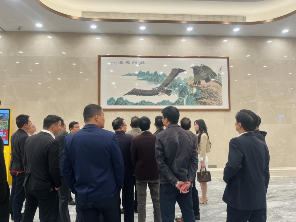 【镇街人大】振文镇人大：人大代表携手商会 架起招商桥梁 共绘发展蓝图825.png