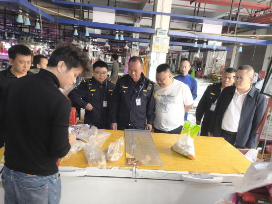 1772095802400871.png 【镇街人大】兰石镇人大:人大代表开展春节前安全生产与消防安全大检查862.png